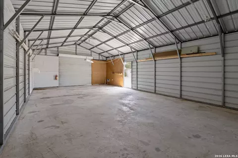 Other - 231 Elm Ave, Luling, TX 78648 photo 5 of 5