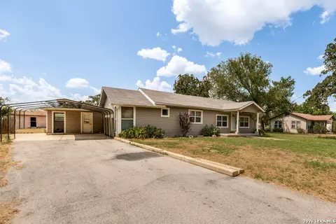 Other - 231 Elm Ave, Luling, TX 78648 photo 2 of 5