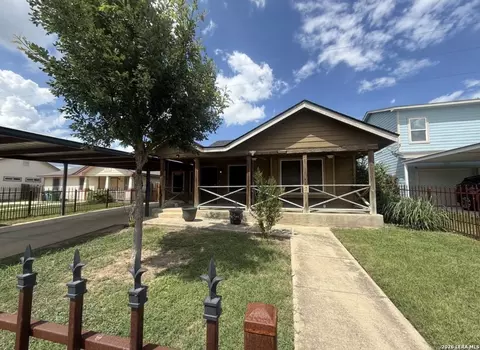 11334 Highcrest Dr, San Antonio, TX 78224