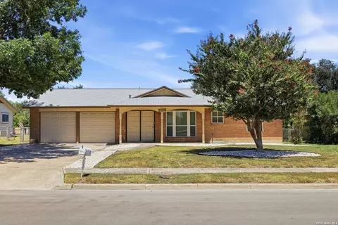 6715 Yellow Rose St, Leon Valley, TX 78238
