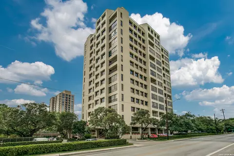 4001 N New Braunfels Ave #404, San Antonio, TX 78209