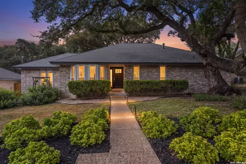 13427 La Vista Dr, San Antonio, TX 78216
