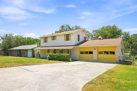 3146 Whitewing Ln, San Antonio, TX 78230