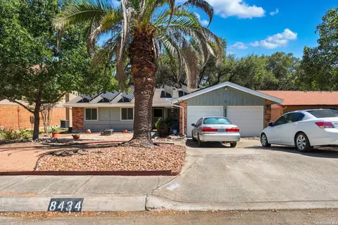 8434 Timber Crest St, San Antonio, TX 78250