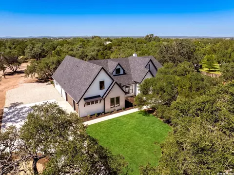 9923 Saxet Dr, Boerne, TX 78006