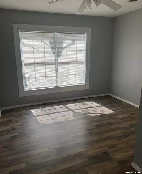Other - 504 E Hondo, Devine, TX 78016 photo 4 of 7