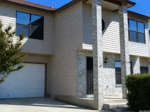 9418 Kenton Hl, San Antonio, TX 78240