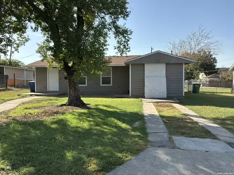 760 Linda Lou Dr, San Antonio, TX 78223