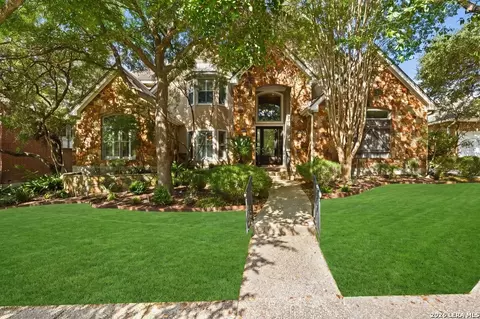 17323 Fountain Bluff Dr, San Antonio, TX 78248