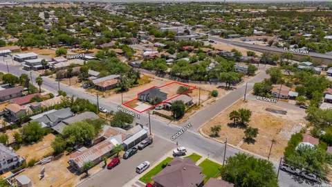 View/Area - 1318 Williams St, Eagle Pass, TX 78852 photo 6 of 7