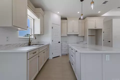 Kitchen - 1318 Williams St, Eagle Pass, TX 78852 photo 2 of 2