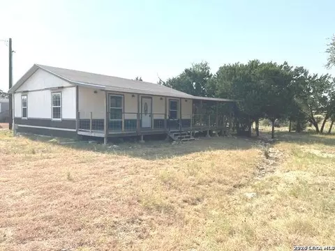 1614 Private Road 1518, Bandera, TX 78003