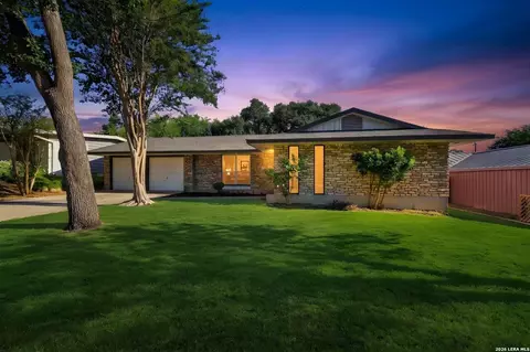 223 Summertime Dr, San Antonio, TX 78216
