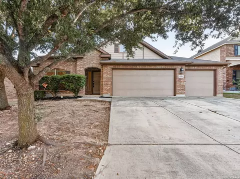 8519 Fess Parker Dr, San Antonio, TX 78254