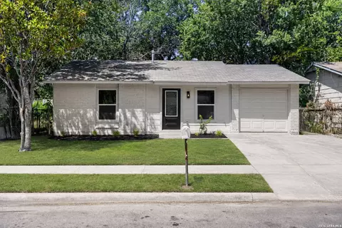 851 Walnut Park St, San Antonio, TX 78227