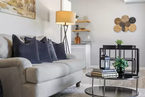 146 Isabel St, San Antonio, TX 78210