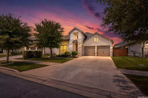 2154 Wildrye Ln, New Braunfels, TX 78132