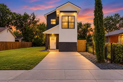2718 Ceralvo St, San Antonio, TX 78237