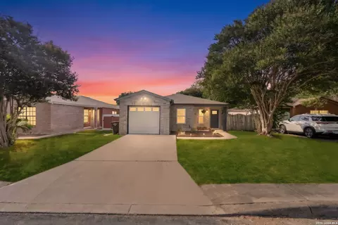 11414 Colusa Dr, San Antonio, TX 78245