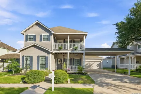 117 Whitewing, Floresville, TX 78114