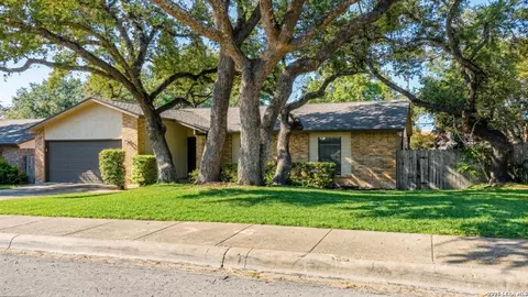 2630 Pebble Dawn, San Antonio, TX 78232