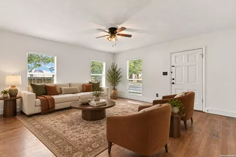 126 Greer St, San Antonio, TX 78210