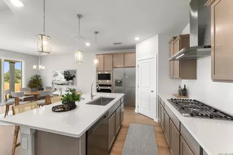 118 Liam Ct, Mico, TX 78056