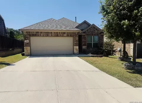 2566 Golden Rain, San Antonio, TX 78245