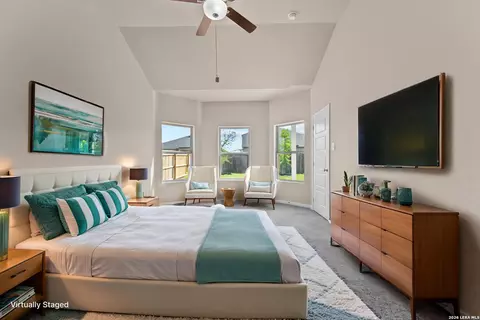 Bedroom - 13515 Piscina Ave, San Antonio, TX 78222 photo 1 of 8