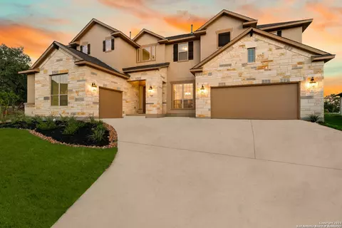797 Lilly Blf, Castroville, TX 78009