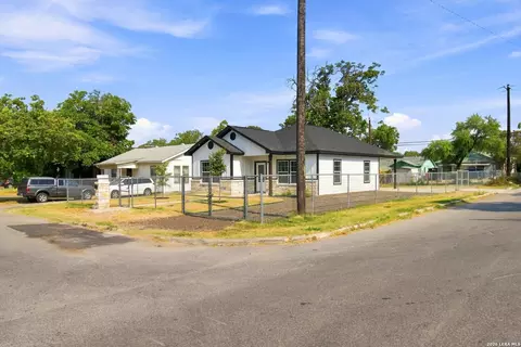 535 Greer St, San Antonio, TX 78210