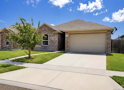 3110 Maverick Dr, Corpus Christi, TX 78410