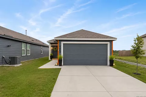 9405 Nelson Way, Seguin, TX 78155