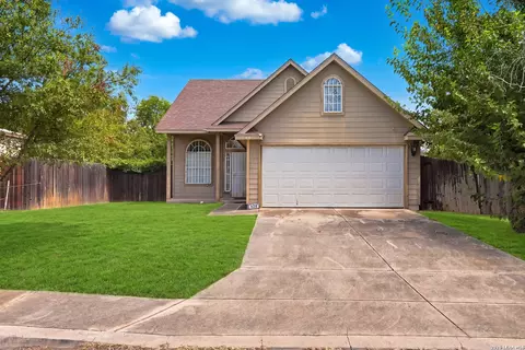 135 Drew Ave, San Antonio, TX 78220