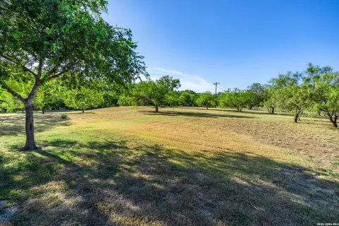 Other - 28 Private Road 3855, Utopia, TX 78884 photo 7 of 10