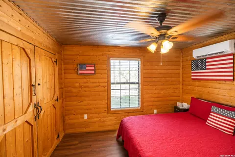 Bedroom - 28 Private Road 3855, Utopia, TX 78884 photo 6 of 6