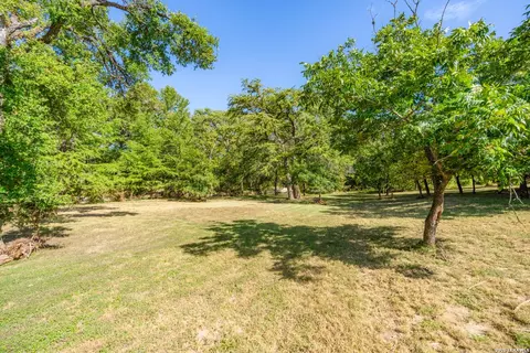 Exterior - 28 Private Road 3855, Utopia, TX 78884 photo 16 of 16