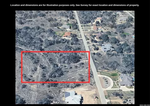 13 Private St, San Antonio, TX 78223