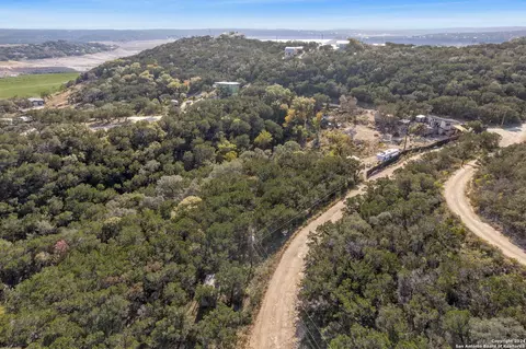 0 Hilltop Loop, Bandera, TX 78003