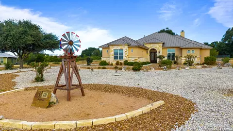 610 Battistrada, New Braunfels, TX 78132