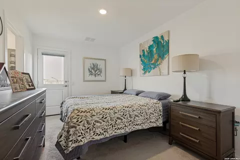 5907 Remember Way, Von Ormy, TX 78073 photo 6