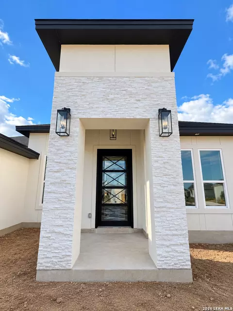Exterior - 816 Ceniza, Eagle Pass, TX 78852 photo 4 of 4