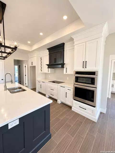 Kitchen - 816 Ceniza, Eagle Pass, TX 78852 photo 1 of 4