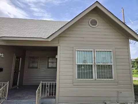 2236 N Interstate 35, San Antonio, TX 78208