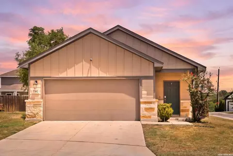 7702 Prescott Pl, San Antonio, TX 78218