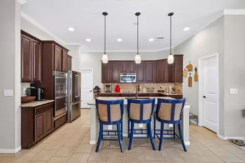 Kitchen - 4624 Split Oak Rd, Cibolo, TX 78108 photo 1 of 4