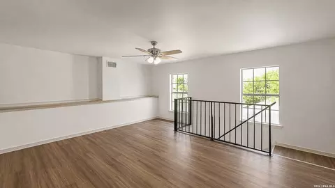 Living - 607 S Brazos St, Eagle Pass, TX 78852 photo 3 of 7