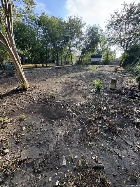 224 Alexander Ave, San Antonio, TX 78201