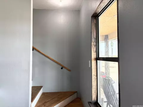 Entry Way - 614 Sunset, Eagle Pass, TX 78852 photo 2 of 5