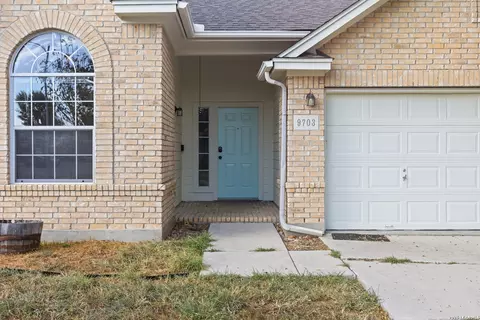 Exterior - 9703 Copper Oak, Converse, TX 78109 photo 5 of 6